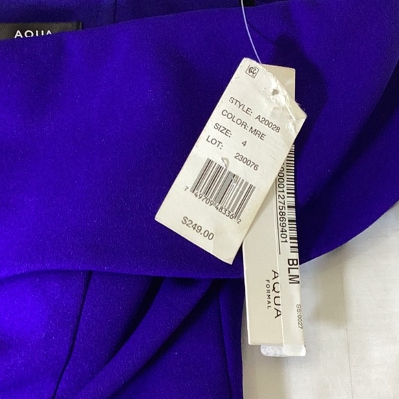 AQUA Off-the-Shoulder Scuba Crepe Gown Marine Blue.                  A - Picture 9 of 10